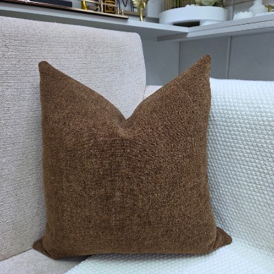 Deluxe brown pillow cover