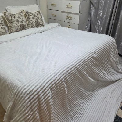 Fleece navy white blanket  
