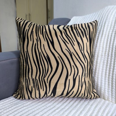 Giraff print pillow cover