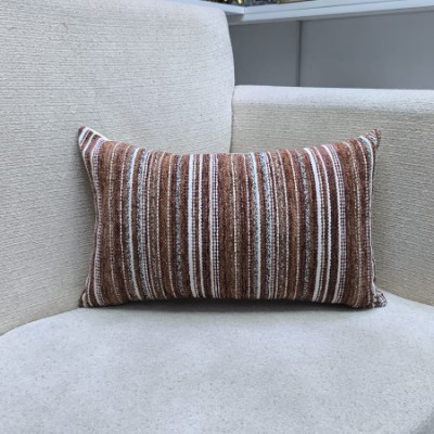 Small lines maroon rectangle cover 