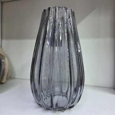 Ta Flower vase (glass)