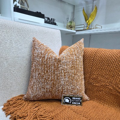 Ta_burnt orange with white dots pillow cover